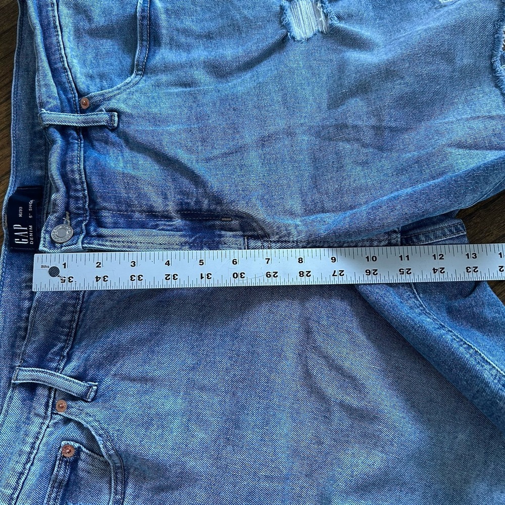 GAP Denim Women's 5" Short Mid Rise Light Wash Jean‎ Stretch Size 33 16 - Picture 7 of 7